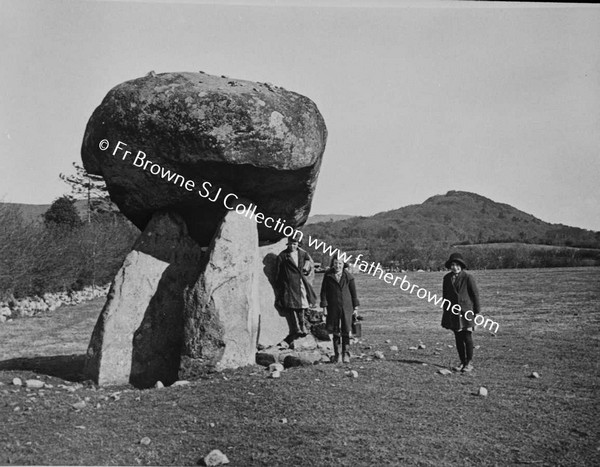 DOLMEN